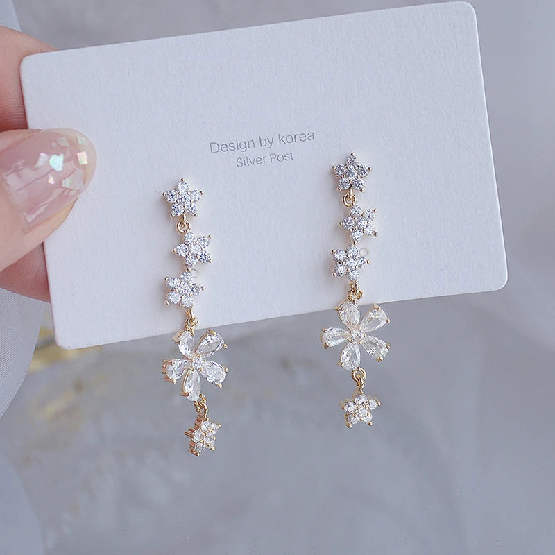 Brinco Longo Romântico Feminino com Flor Bling AAA Zircônia Joia de Casamento Brinco Pendente de Aniversário Acessórios