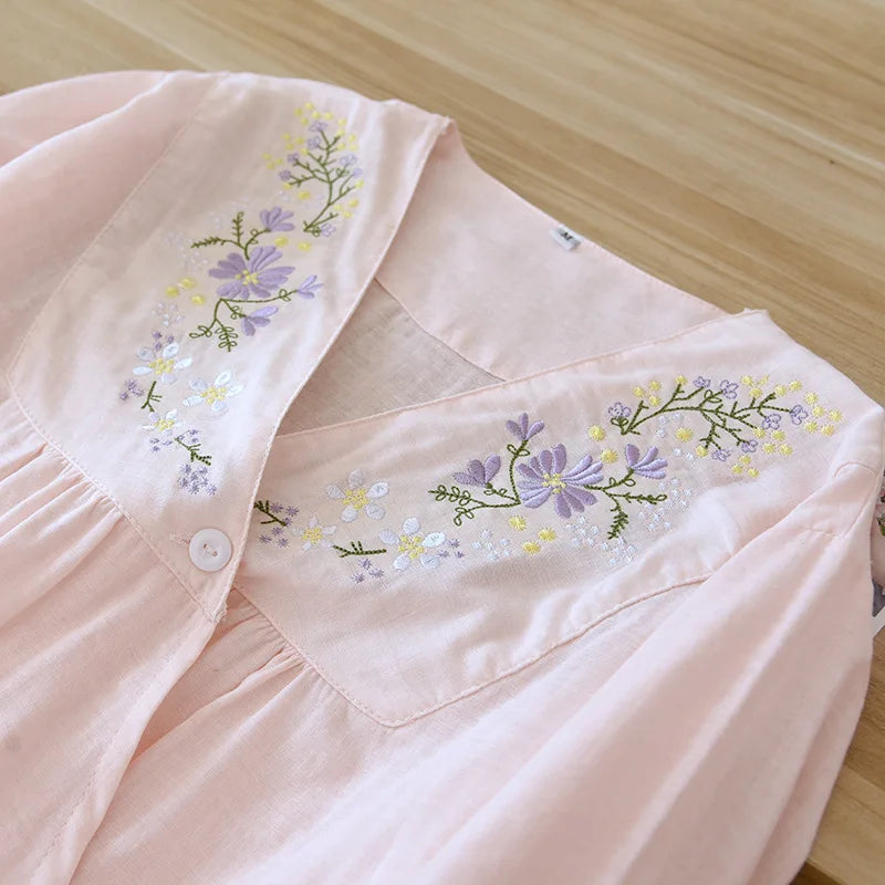 Pijama Feminino Gaze Algodão Roupa de Descanso Primavera Verão Decote V Sensual Bordado Estampado Calça Terno de Pijama