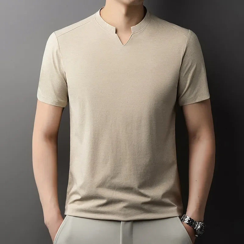 Camiseta Masculina Coreana de Manga Curta Gola V Cor Sólida Casual Fashion Confortável Verão Versátil Top Liso