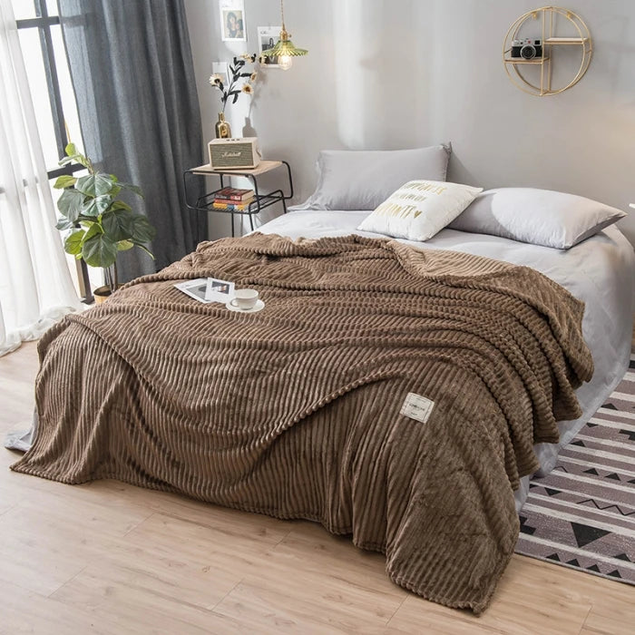 Blankets for Beds Solid Yellow Color Soft Warm 300GSM Plaid Square Flannel Blanket On the Bed Thickness Throw Blanket
