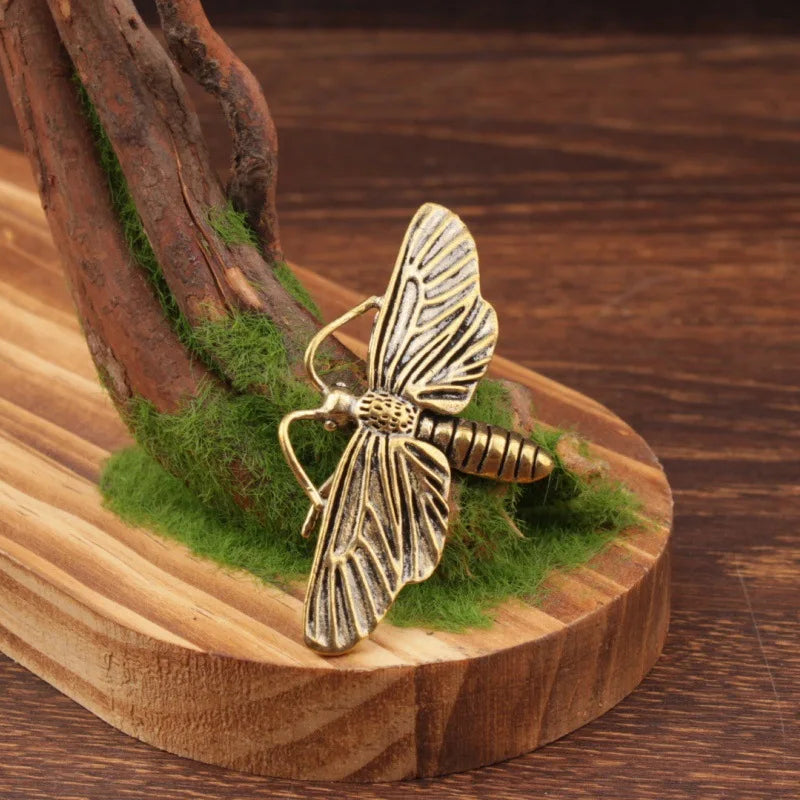 Estatueta de Borboleta Retrô em Latão, Ornamento de Decoração para Casa, Artesanato de Decoração de Casa, Estátua de Borboleta para Decoração de Casa