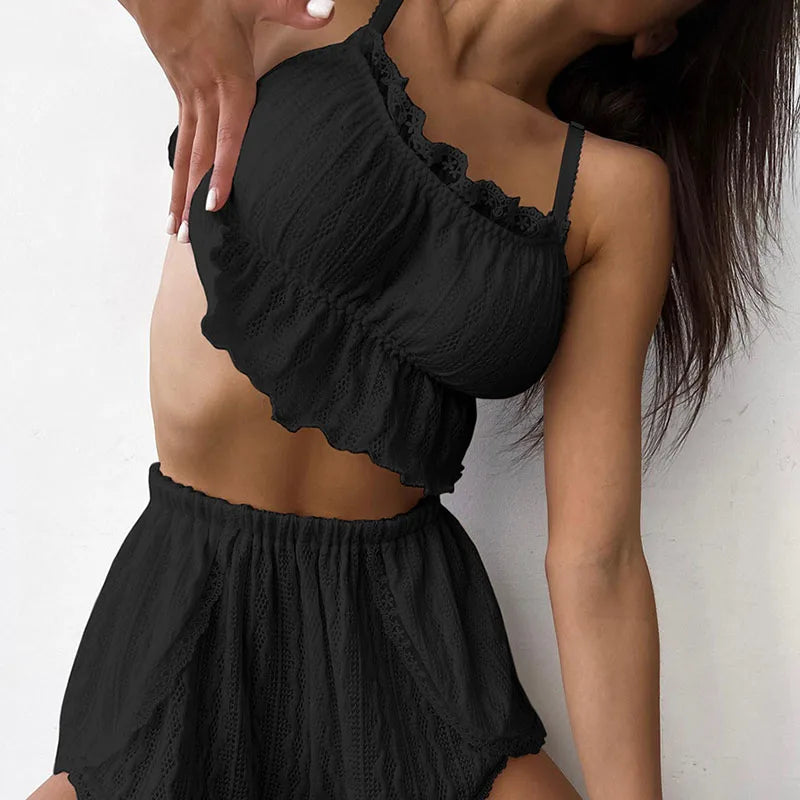 Conjunto Feminino de Pijama Camisola com Renda Sexy e Shorts com Recortes, Roupa de Dormir e para Ficar em Casa