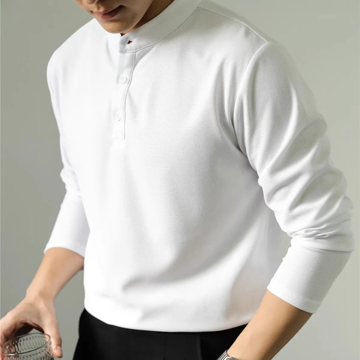 Polo Masculina de Luxo Manga Longa Gola Padre Lisa com Abertura Henley Casual Executiva.M-4XL
