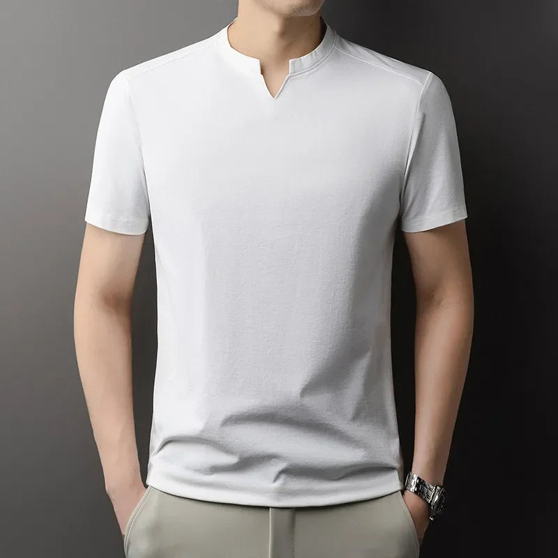 Camiseta Masculina Coreana de Manga Curta Gola V Cor Sólida Casual Fashion Confortável Verão Versátil Top Liso