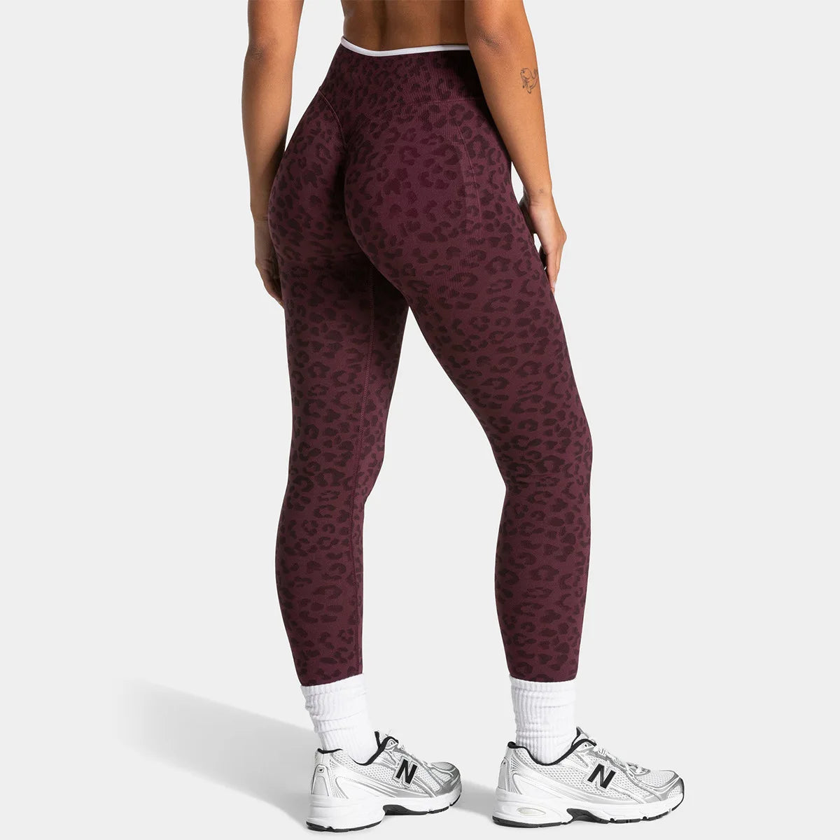 Calça Legging Esportiva Feminina para Yoga Fitness Calça Justa Esportiva Roupa Esportiva Calça Feminina de Academia Roupas de Treino de Yoga