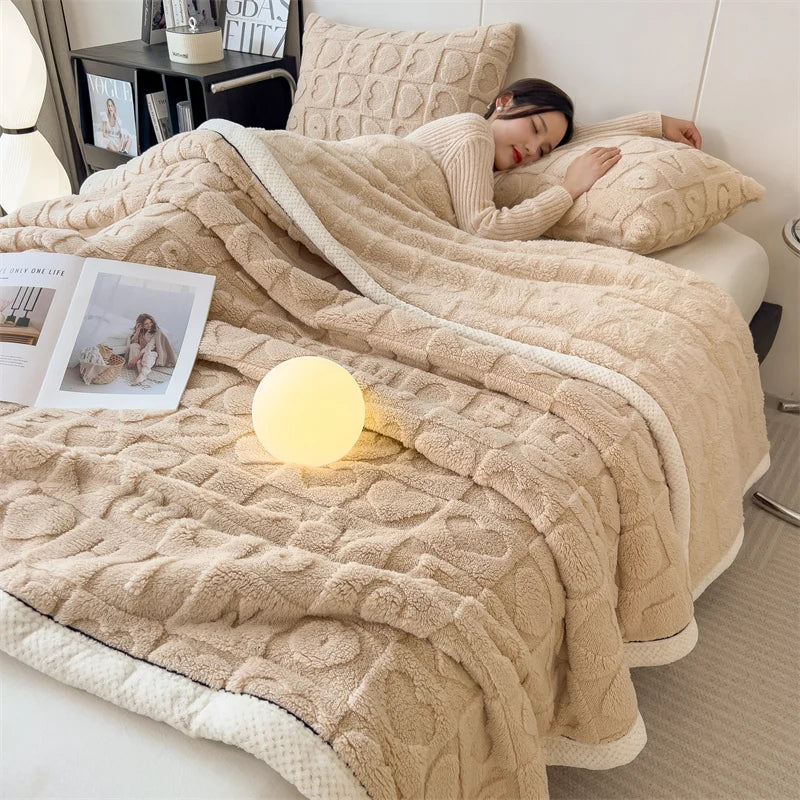 Heart Pattern Coral Fleece Blanket Spring Autumn Cozy Thicken Warm Plush Blanket for Bed Fluffy Super Soft Sofa Throw Blankets