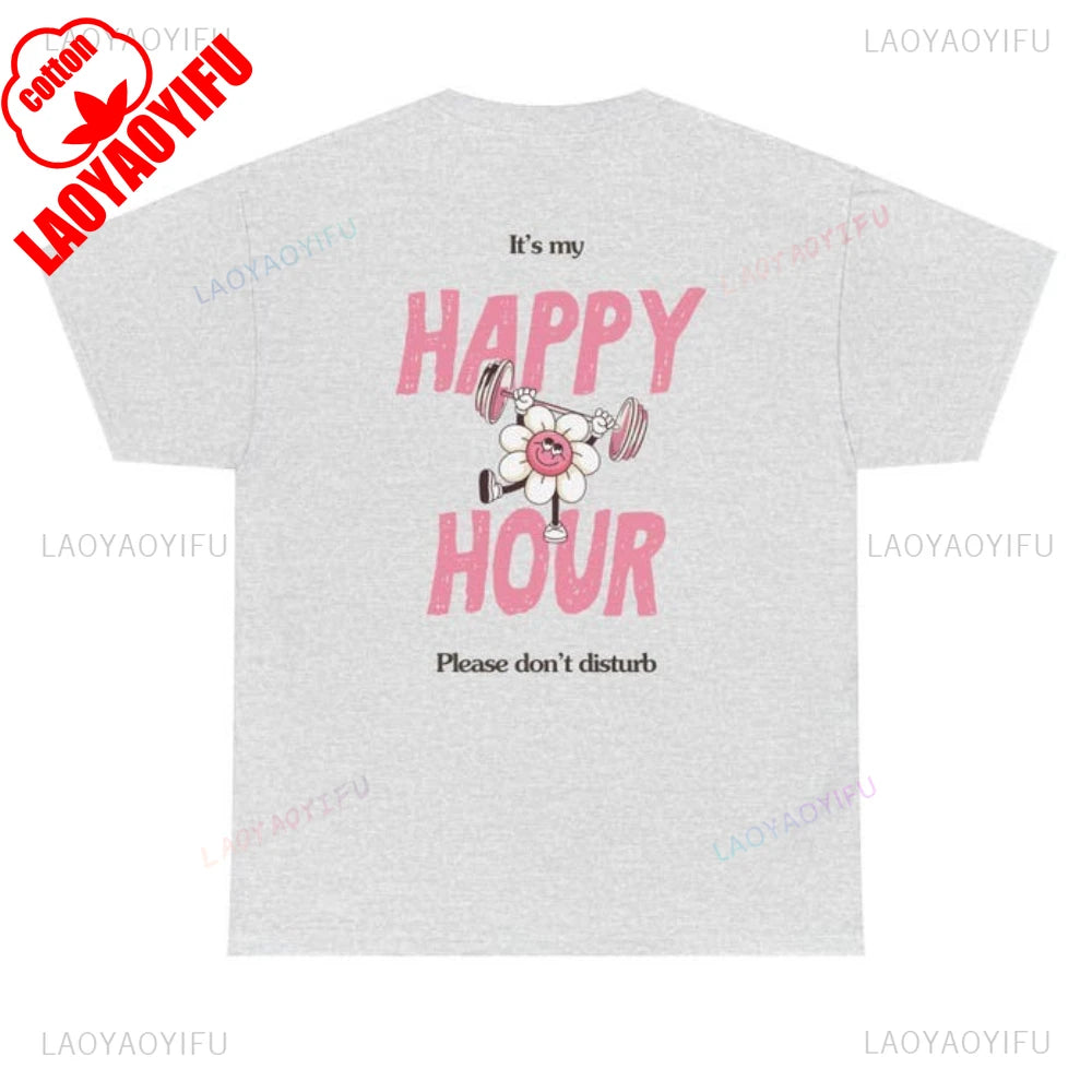 Camiseta Feminina "My Happy Hour Gym Edition" para Mulheres, Camiseta de Ginástica, Pilates, Estilo de Vida Saudável, Ajuste Regular, Presente para Ela, Roupa de Ginástica