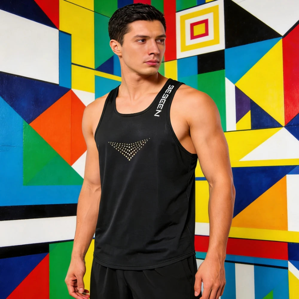 Regata Masculina de Malha Respirável Secagem Rápida Esportiva Ao Ar Livre Sem Mangas Top Leve Slim Fit Regata Masculina Moda Verão Novo