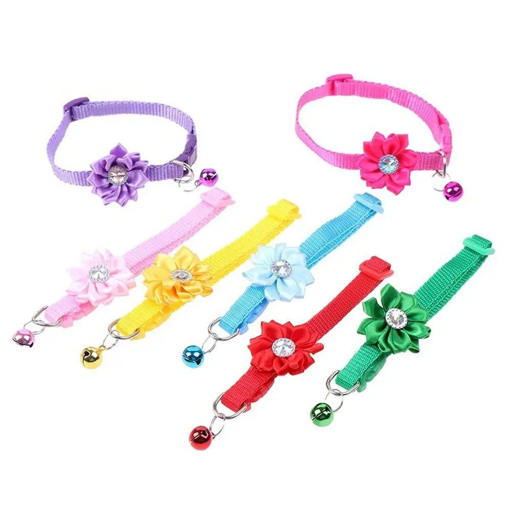 Lovely Adjustable Pet Bell Flower Collar Cute Small Cat Flower Necklace With Flower Bells Dog Neck Ring Car Accessories