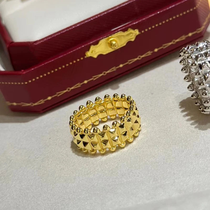 Anel Largo Rebitado S925 Prata com Ouro Rosê Design Clássico Masculino e Feminino Temperamento Moda Marca Joia de Luxo para Festa
