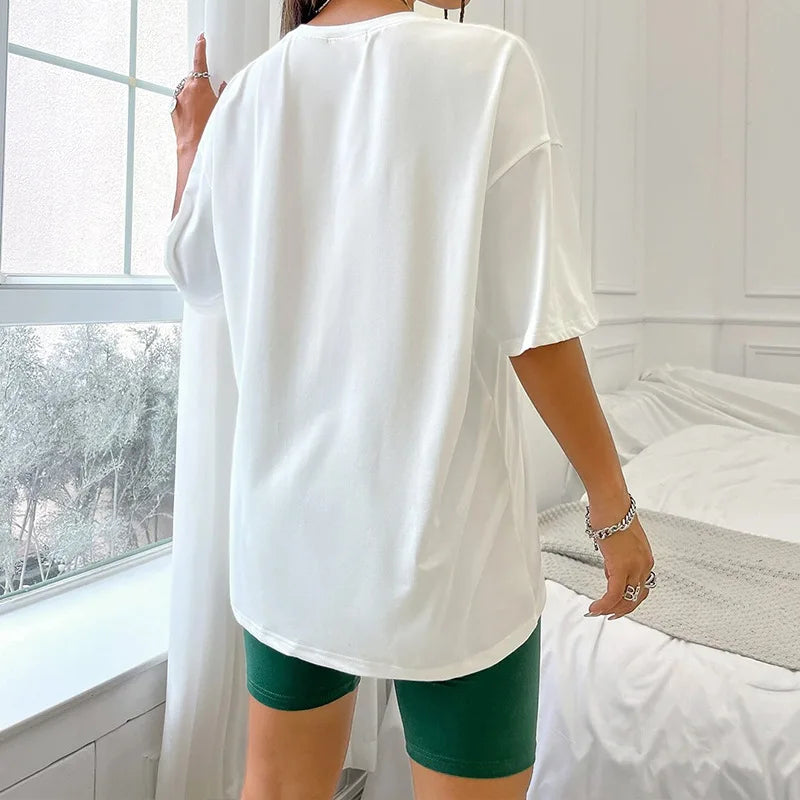 Conjunto de Pijama Feminino Estilo Continental de 2 Peças, Camiseta Pulôver de Manga Curta, Shorts Justos, Pijama Casual e Elegante, Roupa para Casa