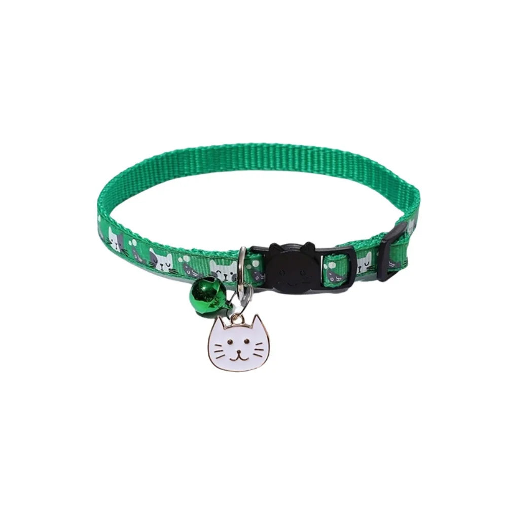 Coleira Ajustável para Gato com Fivela de Segurança de Liberação Rápida Antiasfixia para Filhotes, com Pingente de Rosto de Gato, Sino e Estampa de Gato