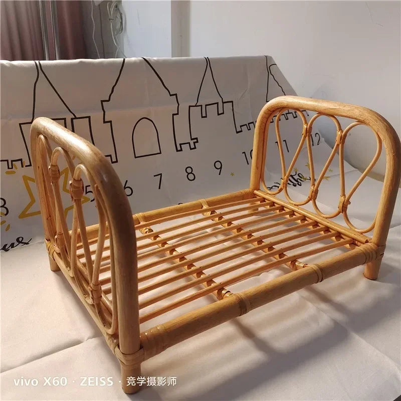 Natural Rattan Cat Bed Frame Handwoven Cat Photography Prop Wicker Pet Sofa Bed for Indoor Cats Mini Photo Shoot Bed for Kittens