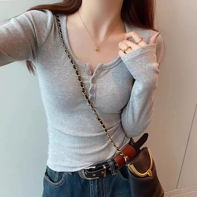 Camiseta Feminina de Botão Gola V Outono Inverno, Blusa Básica Fina Pulôver Feminina, Blusas de Tricô Macias Quentes - BRANCO P