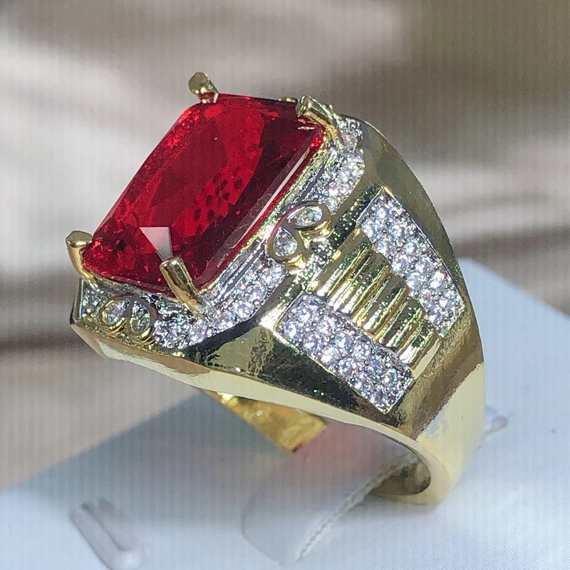 Anel King Vintage Cheio a Ouro Zircônia Cúbica AAAAA Vermelha Zircão Luxo Noivado Joias Anéis Casamento Para Homens Anel de Dedo Festa Rock