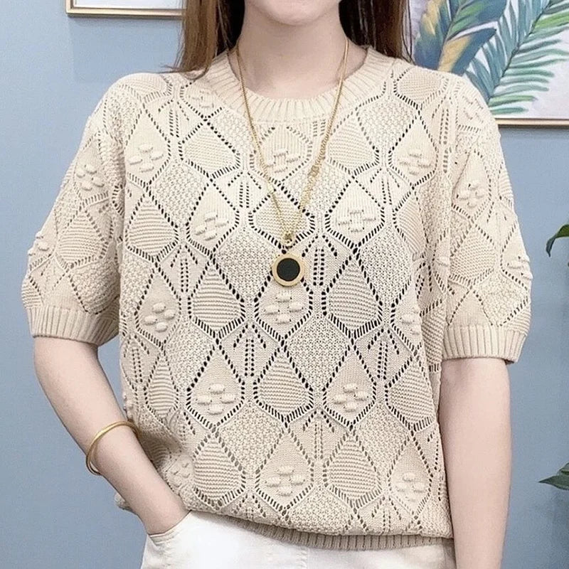 Camiseta Feminina Solta de Tricô Efeito Emagrecedor em Seda Gelada Manga Curta Verão Fina Moda Casual Vazada Decorada Co...