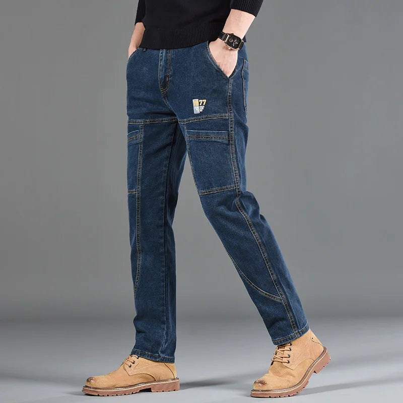 Calça Jeans Masculina Pequena Reta Estampada Seis Bolsos Casual Confortável