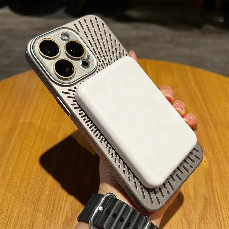 Capa WonderNest Ultra Fina Respirável com Aquecimento para iPhone