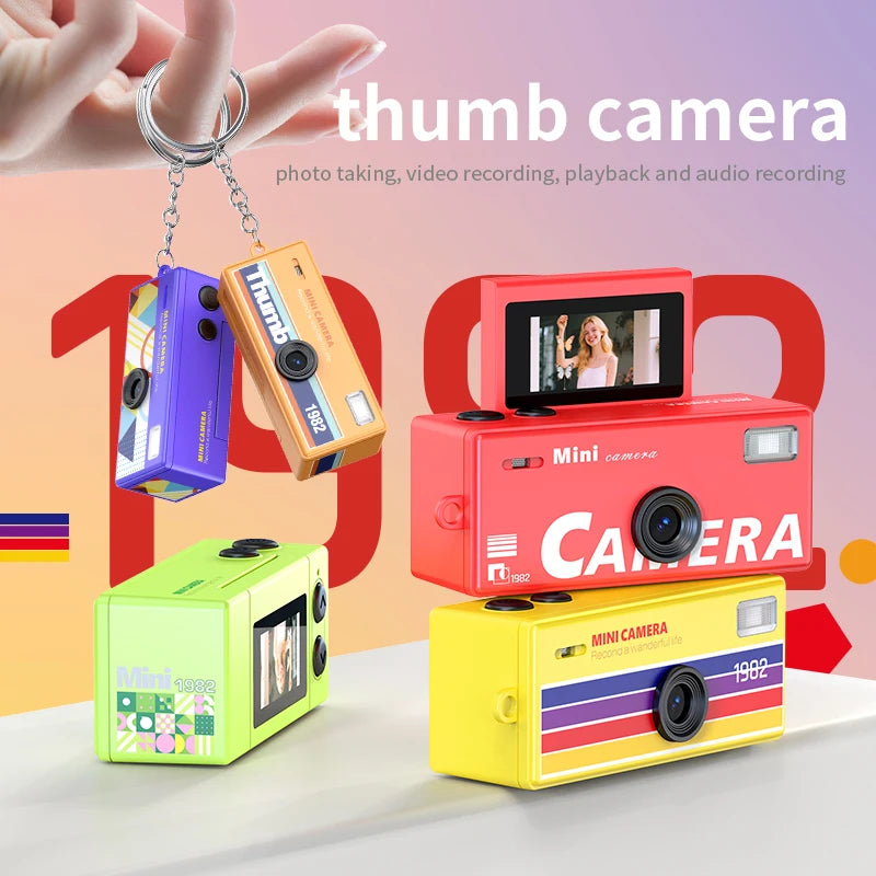 Mini Thumb Camera 0.96inch Flip Screen Keychain Camera Retro 720P Outdoor Sports Camera Very Small Camcorder Video Recorder