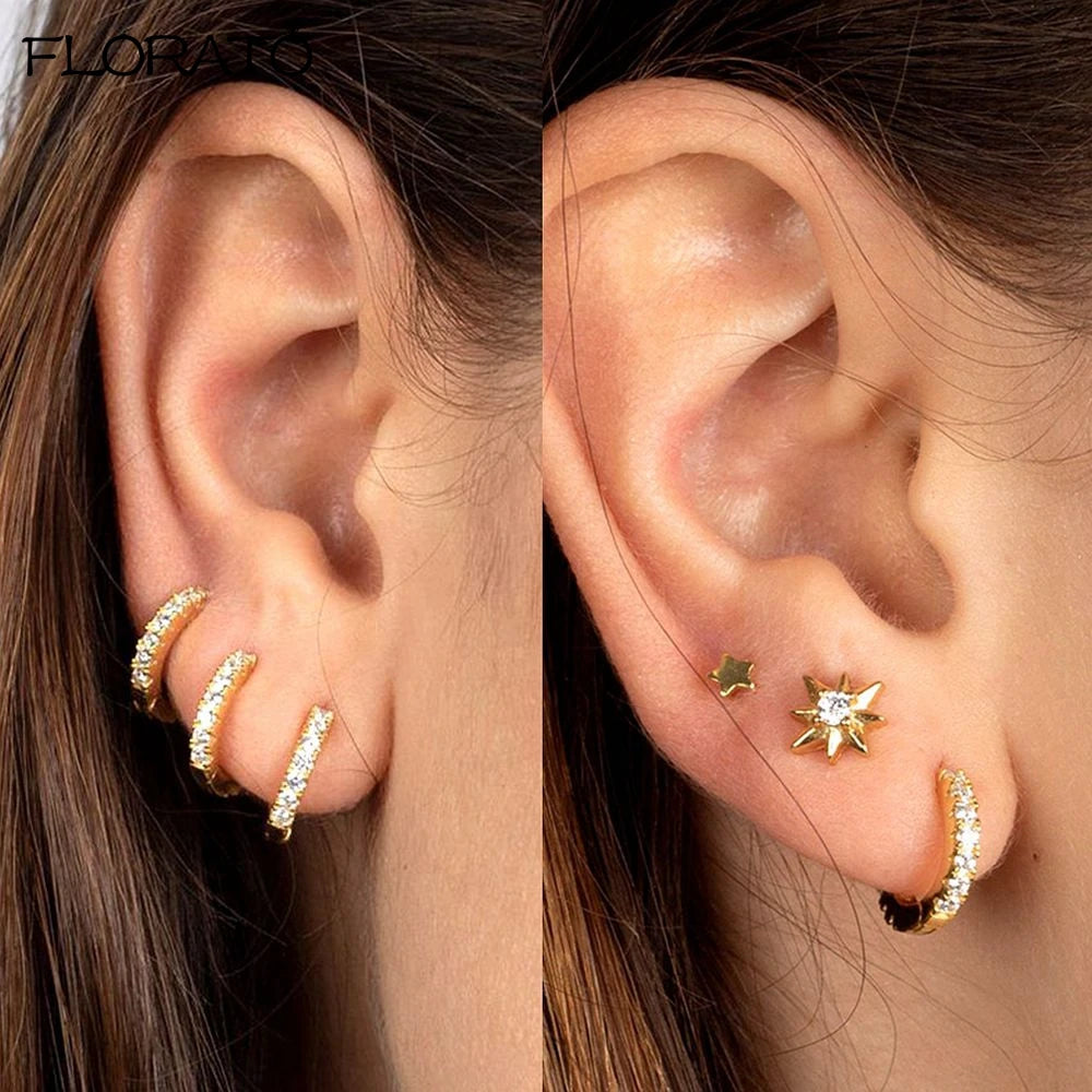 Brincos de Argola Pequenos de Prata 925 com Agulha de Cristal de 9mm para Mulheres Brincos Huggie Minimalistas Brincos de Piercing com Zircônia Colorida Joias