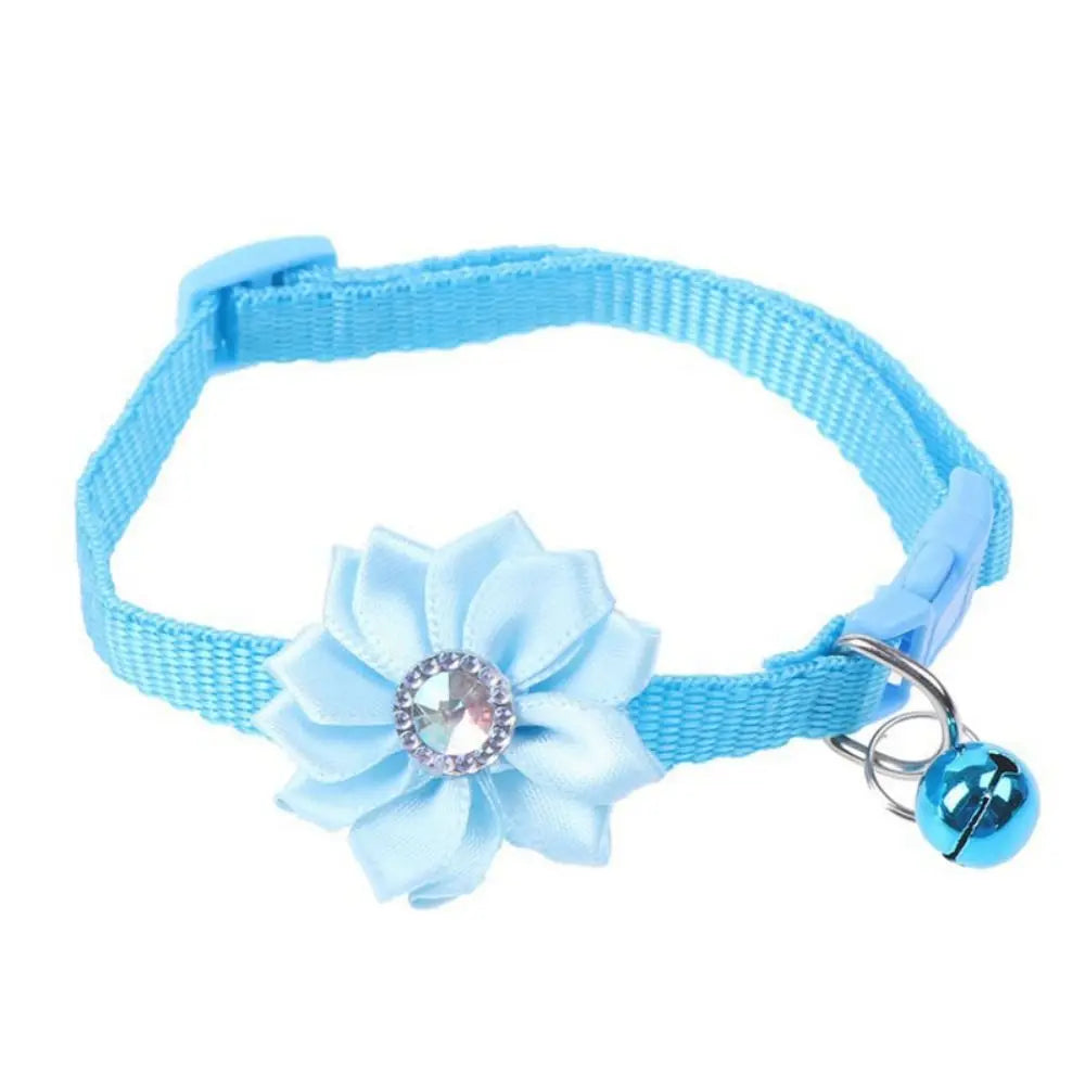Lovely Adjustable Pet Bell Flower Collar Cute Small Cat Flower Necklace With Flower Bells Dog Neck Ring Car Accessories