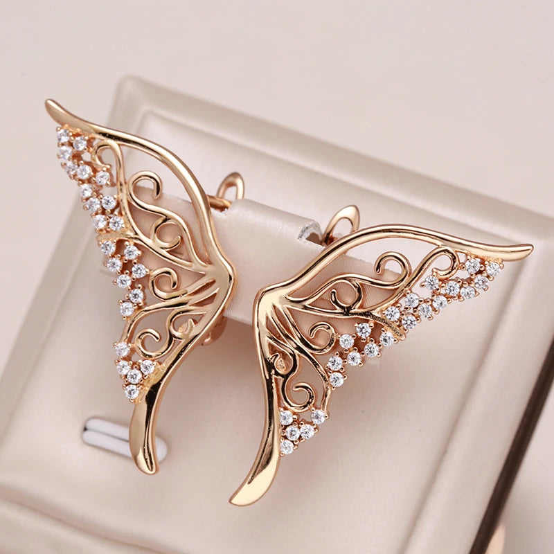 Brinco Feminino Kinel Luxo Ouro Rosê 585 Bling Zircônia Natural Deslumbrante Oco Borboleta Tipo Tarraxa Joia de Casamento de Presente