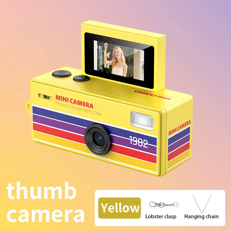 Mini Thumb Camera 0.96inch Flip Screen Keychain Camera Retro 720P Outdoor Sports Camera Very Small Camcorder Video Recorder