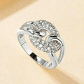 Rrjzz AAAAA CZ Diamante Simulado Anel Único Luxo Banhado a Ouro 14k Torcido Design para Mulheres Homens Joias Finas Presentes