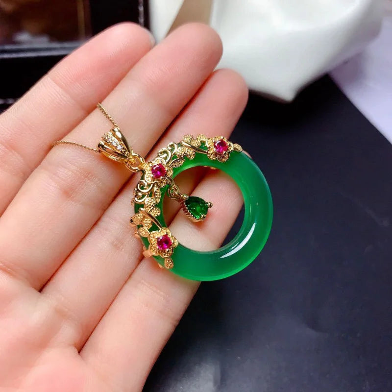 Classic luxury natural Hetian jasper pendant necklaces exquisite crystals flower ring design chain wedding engagement jewelry