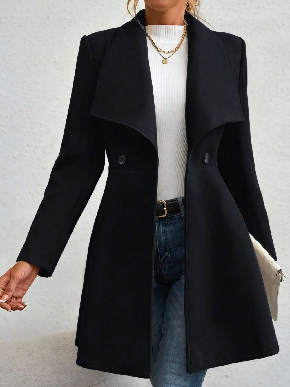 Sobretudo Feminino de Lã com Botões na Lapela e Caimento Slim para Outono e Inverno