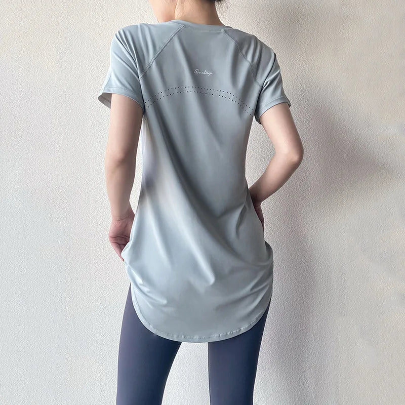 Sportswear Woman Gym 2026 Yoga Clothes Women T-Shirt Short Sleeve Quick Dry Fitness Top Breathable Slim Butt Cover Running Shirt
