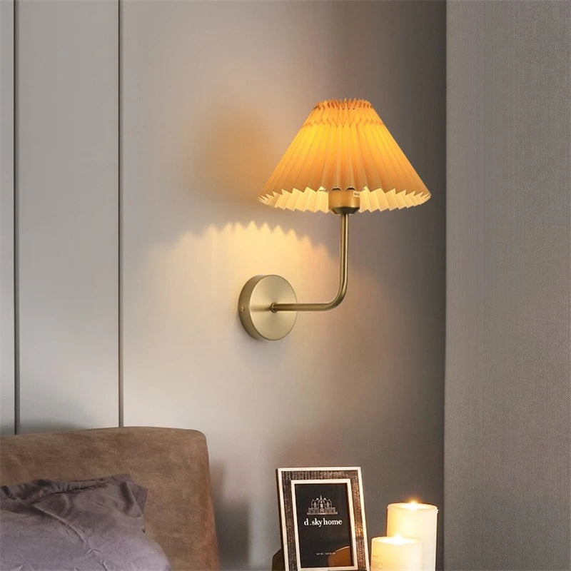 WonderNest Cognac Glass Chandelier 9 Heads Gold