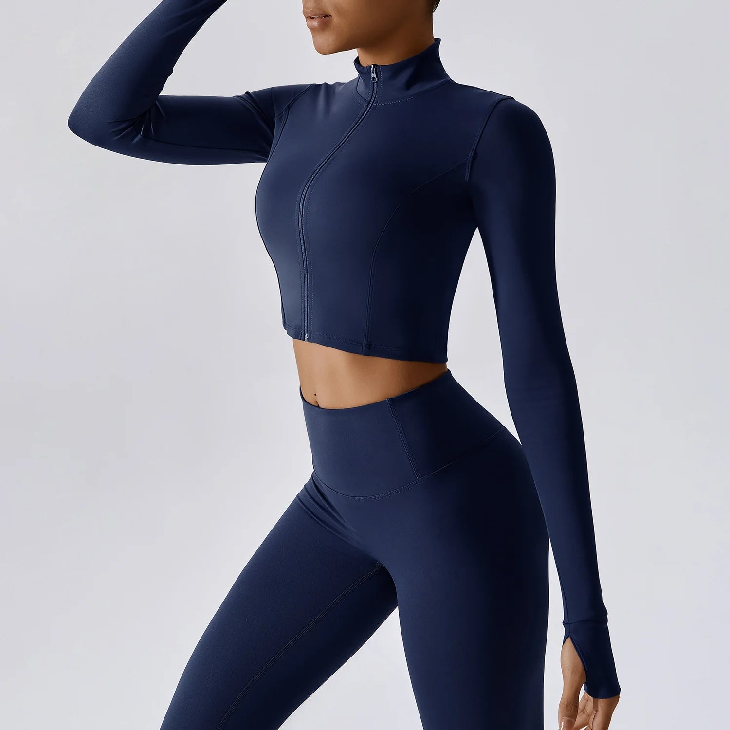 Jaqueta Cropped com Zíper Feminina — Estilo e Praticidade no Treino