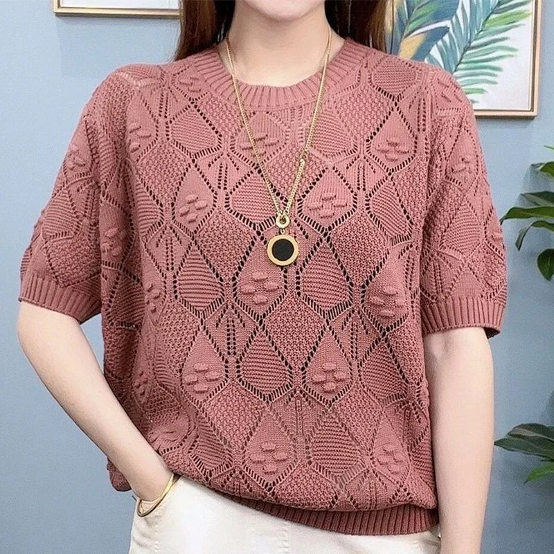 Camiseta Feminina Solta de Tricô Efeito Emagrecedor em Seda Gelada Manga Curta Verão Fina Moda Casual Vazada Decorada Co...