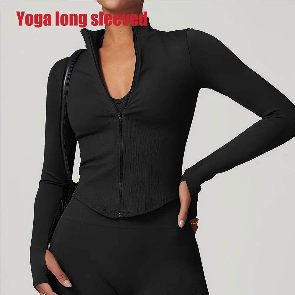 Jaqueta Cropped com Zíper Feminina — Estilo e Praticidade no Treino