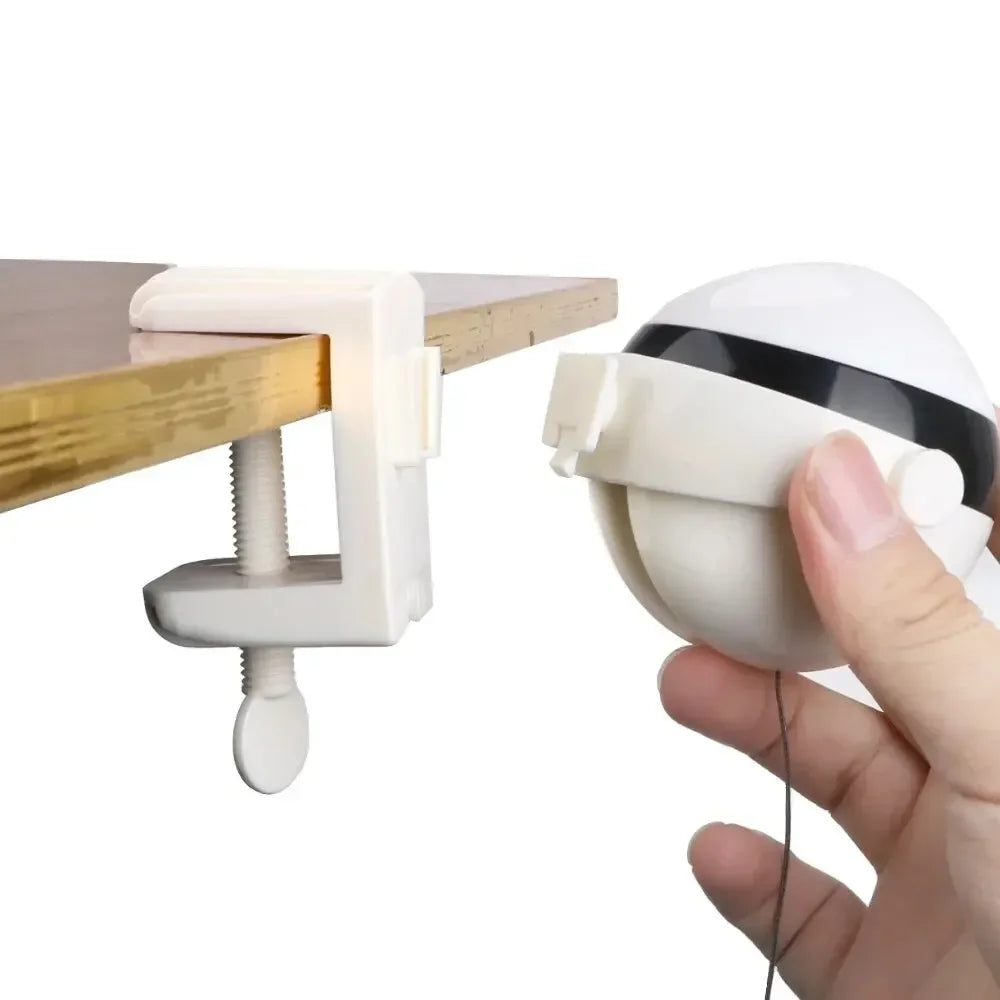 Brinquedo Eletrônico para Gato com Movimento YoYo Bola Elevatória Elétrica Flutter Interativo para Gatos Brinquedo Giratório Interativo para Animais de Estimação
