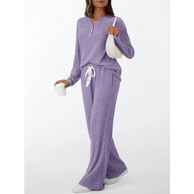 Conjunto de Lounge Canelado Feminino: Blusa Henley Gola V Calça Perna Larga com Cordão