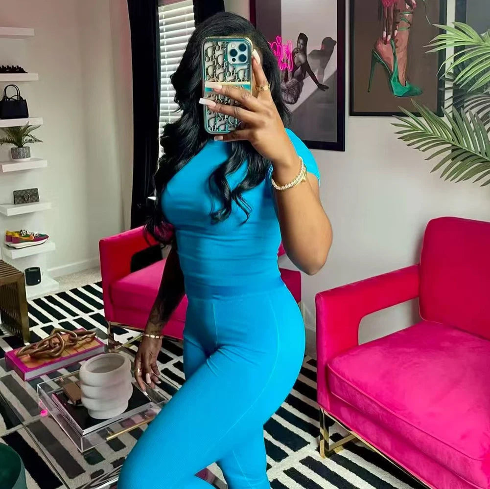Conjuntos Femininos de Lounge Roupa Ativa 2 Peças Duas Peças Cor Sólida Algodão Canelado Gola Redonda Manga Curta Top Cropped e Legging Conjuntos de Roupa