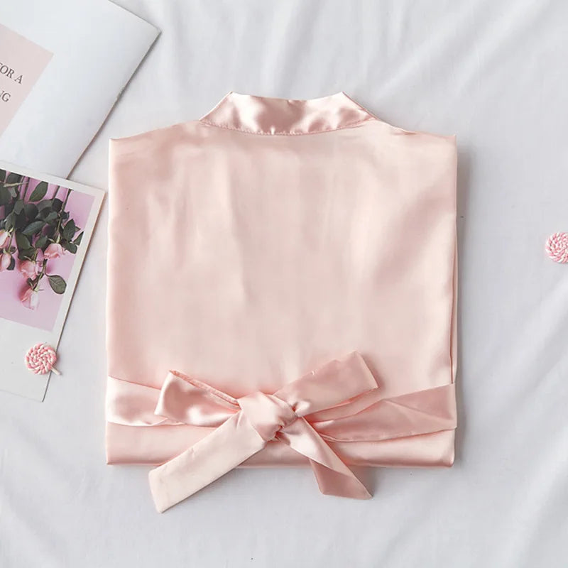 Robes de Noiva para Mulheres, Vestidos de Madrinha Elegantes e Sensuais, Robes de Banho Femininos, Camisolas, Longas Camisolas para Despedida de Solteira, Roupas de Lazer