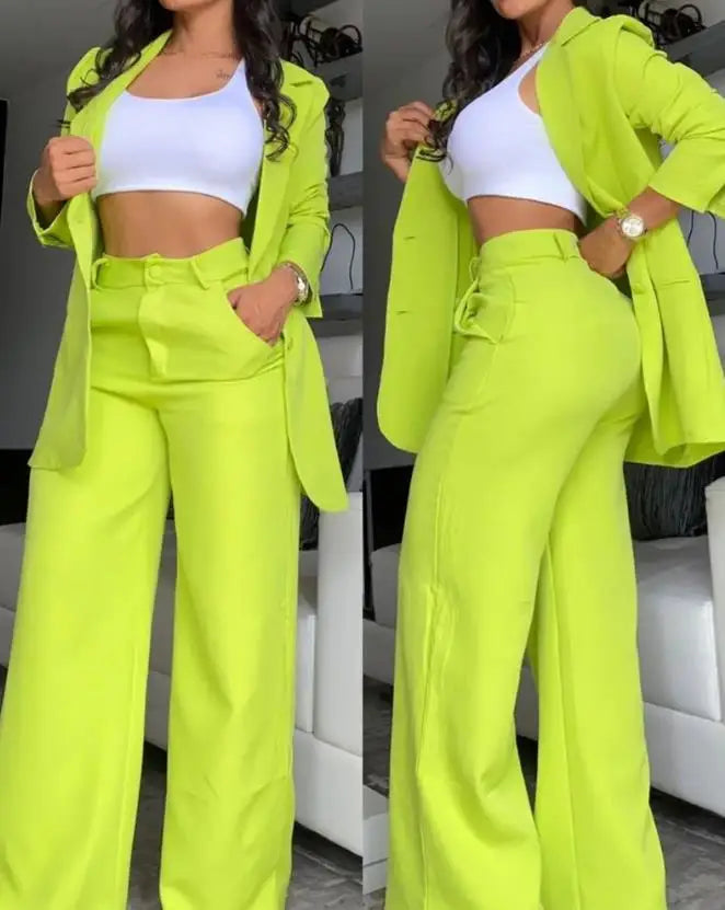 Conjunto Feminino Duas Peças Outono 2024 Nova Moda Casual Sólido Diário Blazer Colegial com Gola Entalhada e Calça com Bolsos