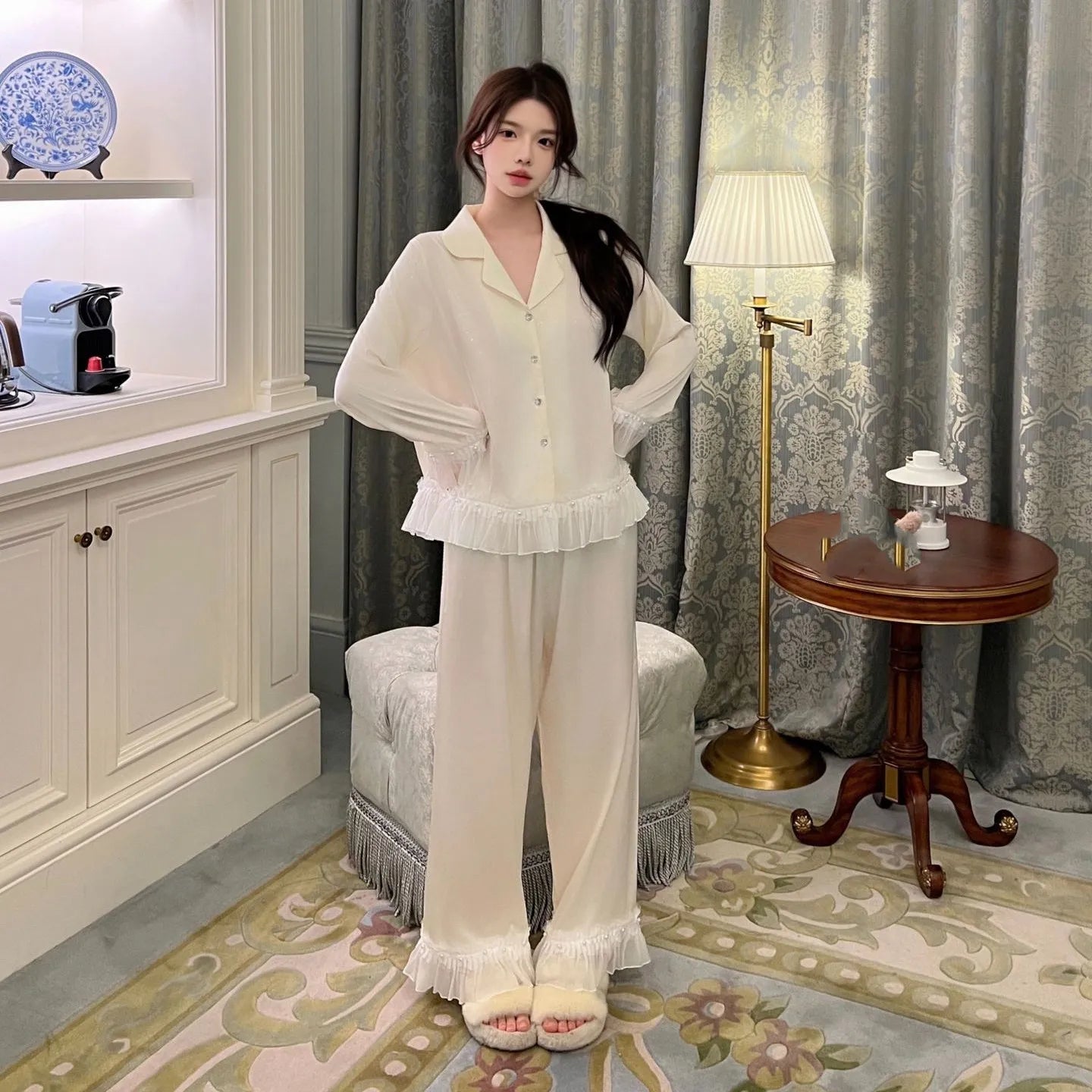 Pijama Feminino 2 Peças Sexy com Babados Manga Longa e Calça de Cetim Solto Casual para Casa