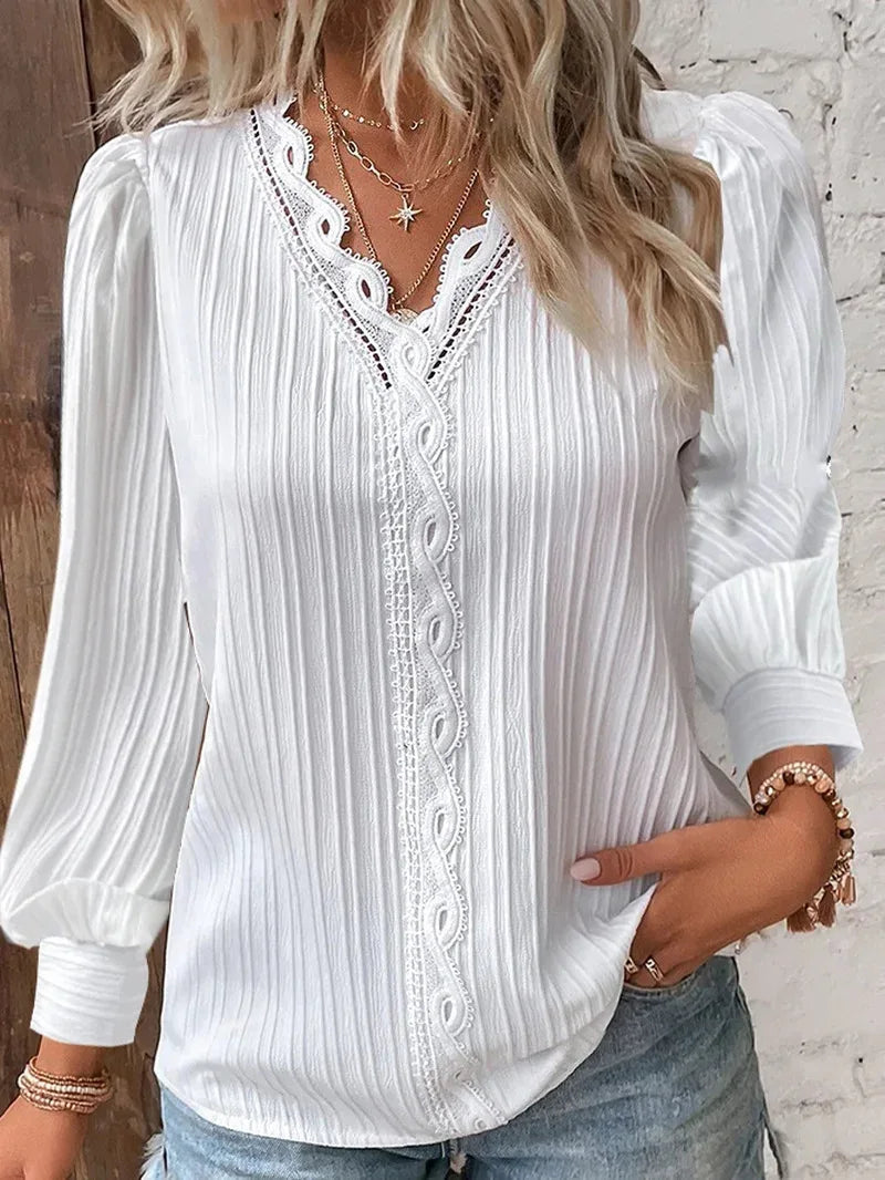 Camisa Feminina Elegante de Verão com Renda Vazada, Blusa Chique, Gola V, Manga Longa, Renda Lisa, Casual, Básica, Regular - Dourado P