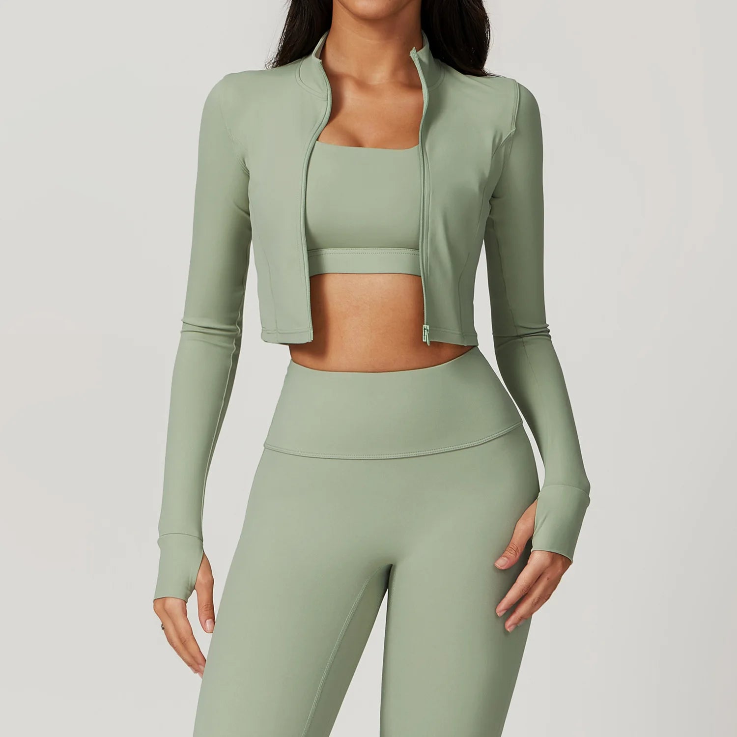 Jaqueta Cropped com Zíper Feminina — Estilo e Praticidade no Treino