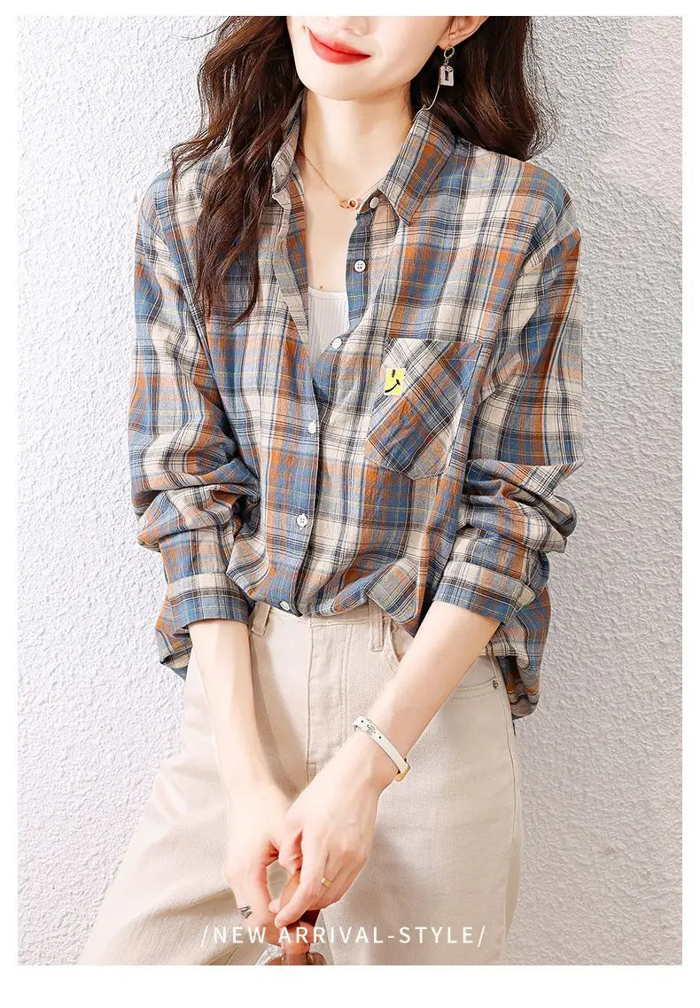 Camisa xadrez feminina primavera e outono nova moda retrô camisa de algodão puro usada com um estrangeiro