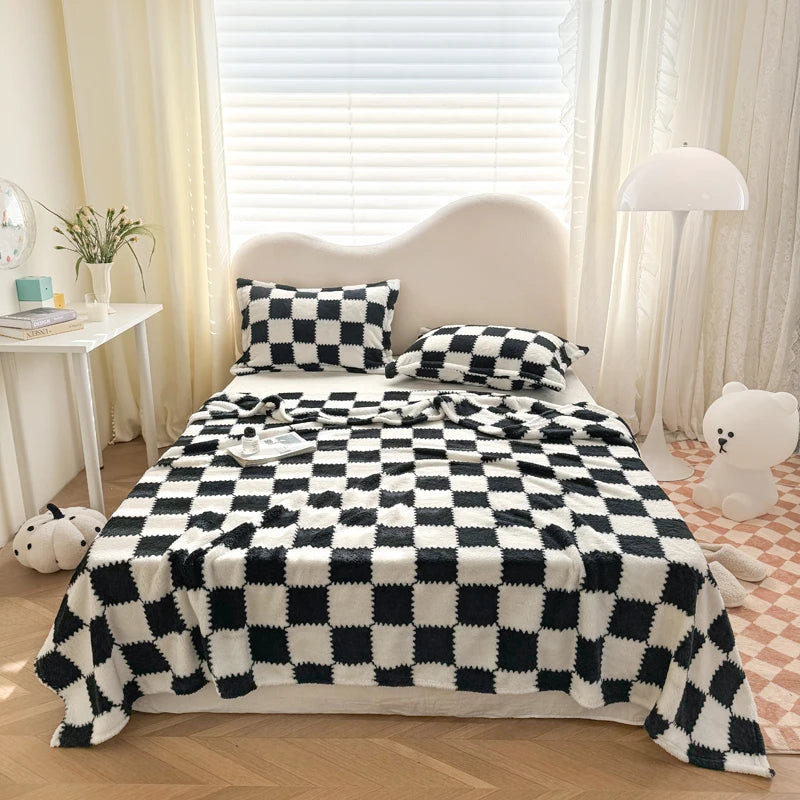 Cuddly Panda Printed Flannel Blanket - Super Soft and Warm, Adorable Home Décor Plush, Perfect for Playful Snuggles