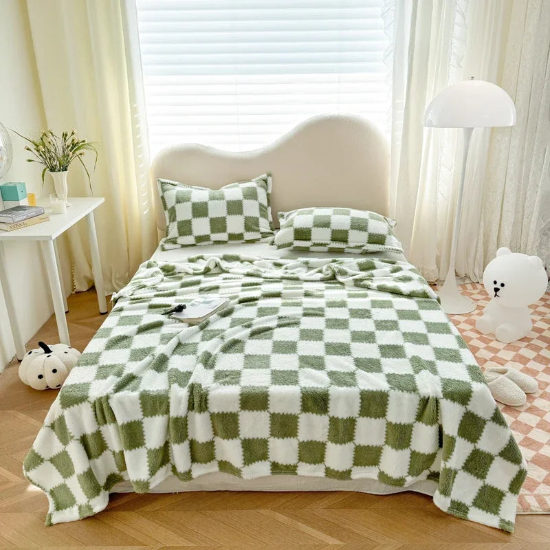 Cuddly Panda Printed Flannel Blanket - Super Soft and Warm, Adorable Home Décor Plush, Perfect for Playful Snuggles