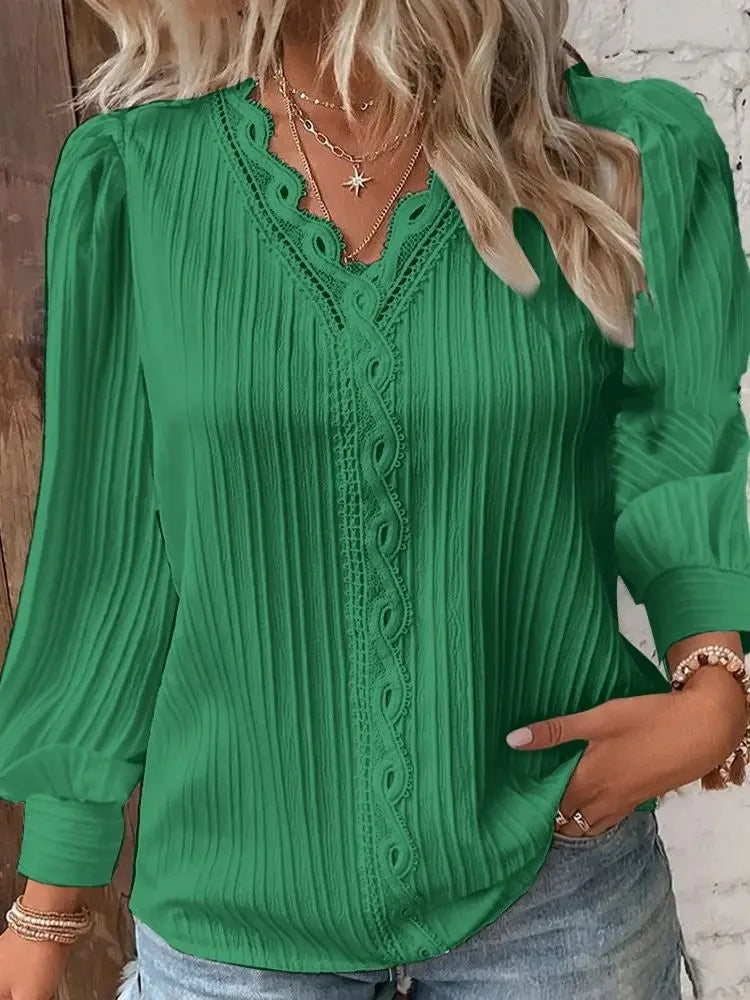 Camisa Feminina Elegante de Verão com Renda Vazada, Blusa Chique, Gola V, Manga Longa, Renda Lisa, Casual, Básica, Regular - Dourado P