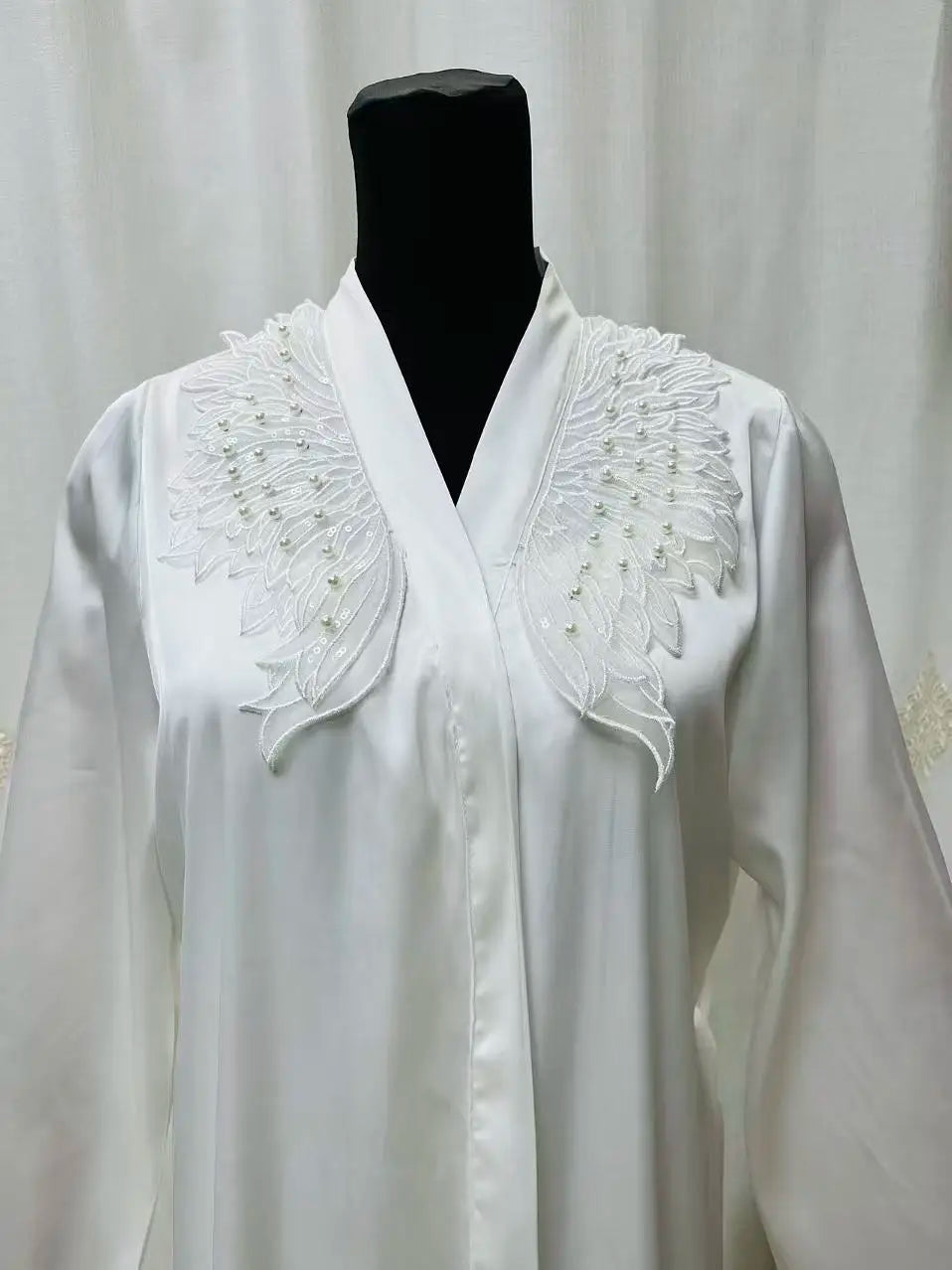 Conjunto Feminino Loungewear Asa de Anjo Robe Casual & Chemise de Alça Bordado Organza Colarinho de Pena Robe para Casa e Robe de Boudoir