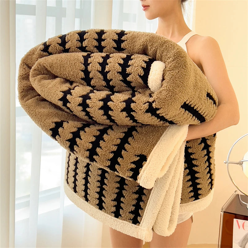 Warm Flannel Spring Blanket Super Soft Fluffy Queen Blanket Single Double Size Cozy Skin-friendly Multifunctional Nap Blanket
