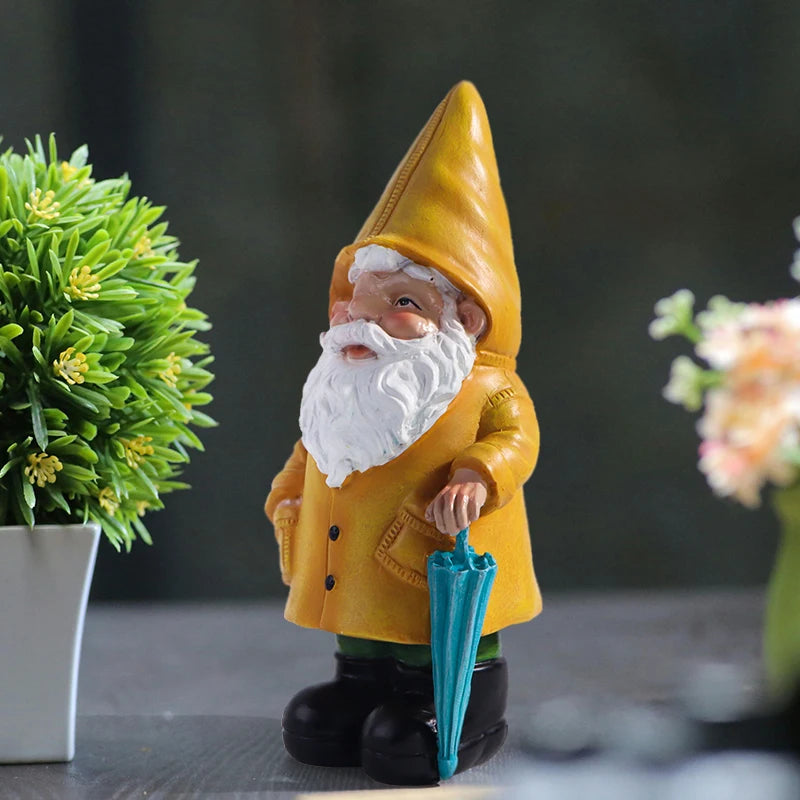 WonderNest Garden Gnome Statue Outdoor Decor